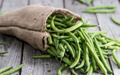 Green Bean and Bread Cube Sauté